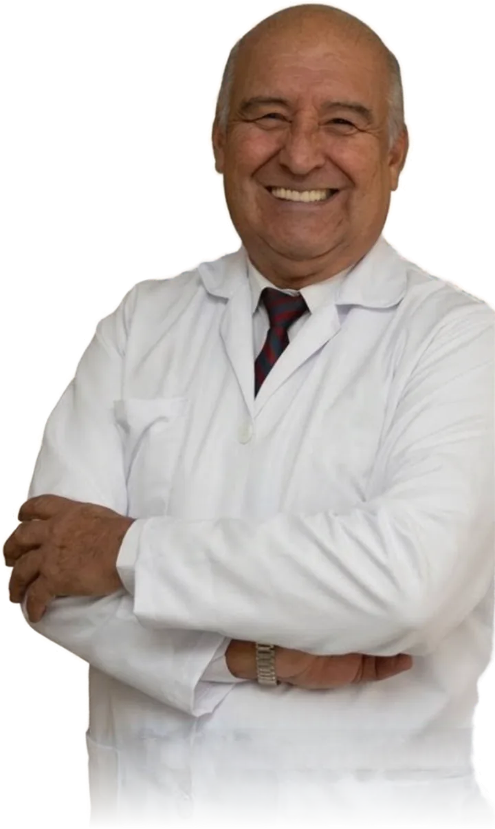 Dr. J. Dorian Tenorio Torres, fundador del centro en 1983